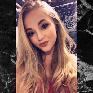 Meet your Posher, Leah